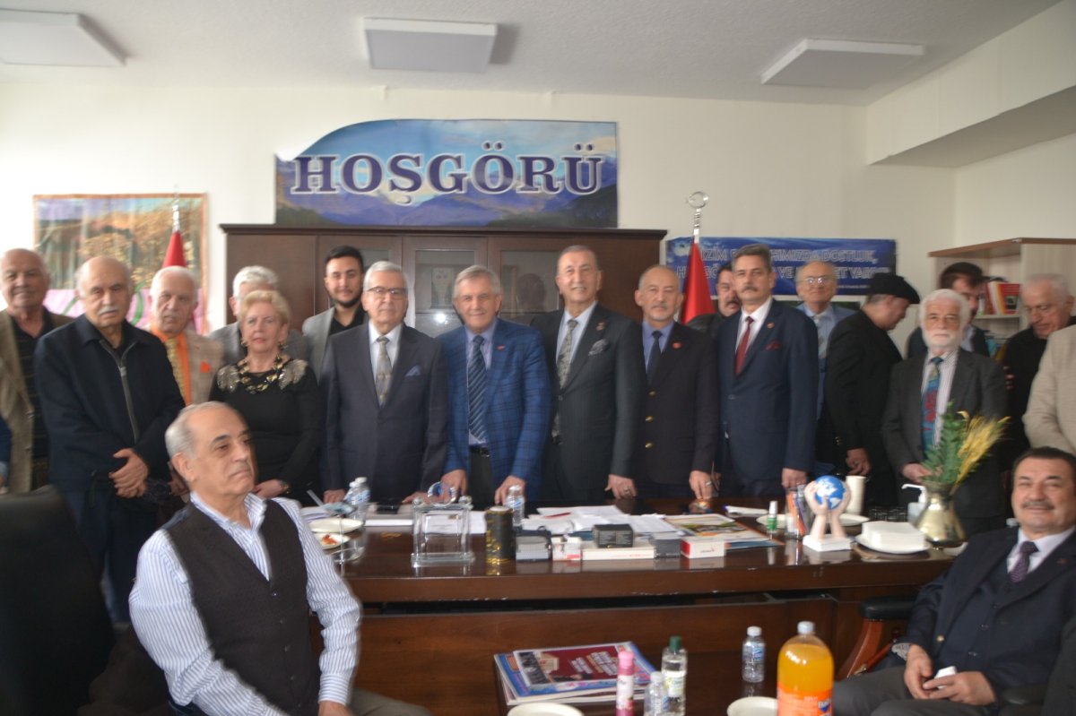 ANKARA MECLİSİ ANADOLU BİRLİĞİ 'NİN BAYRAM SONU TOPLANTISININ YANKILARI SÜRÜYOR.