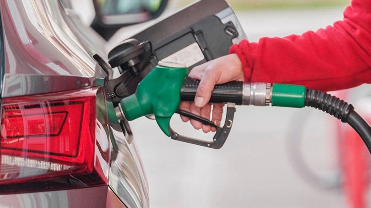MOTORİNE (MAZOTA) GECE YARISI ZAM GELDİ