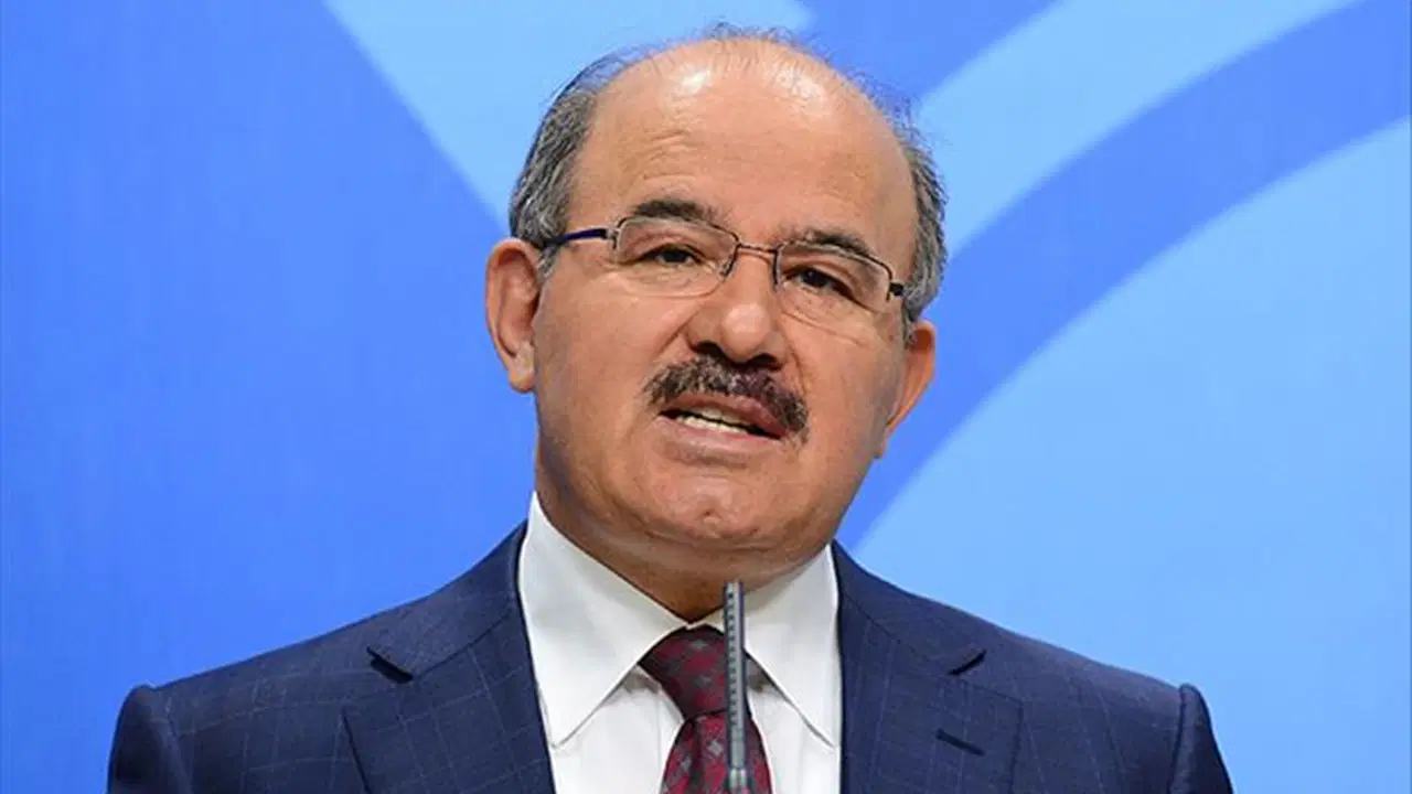 OLACAK İŞ DEĞİL... AK PARTİLİ ESKİ BAKAN HÜSEYİN ÇELİK'TEN RESTLEŞME....