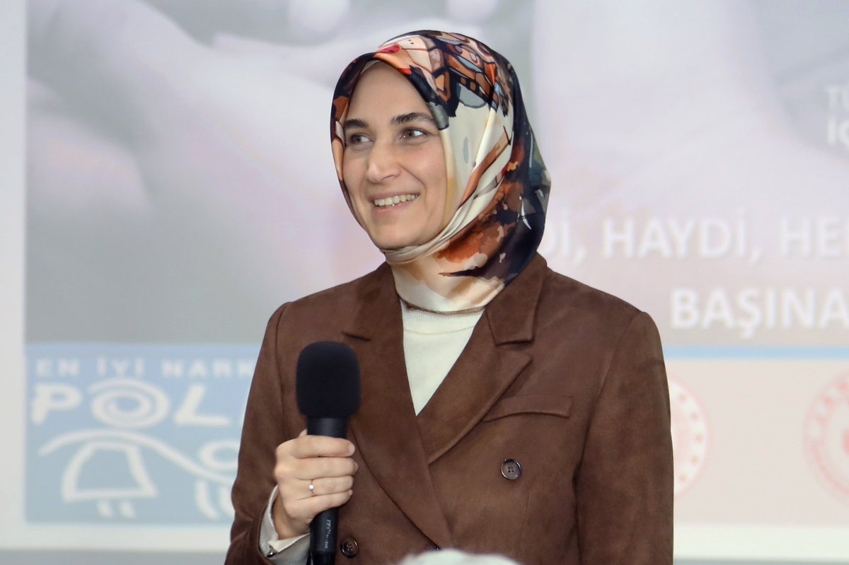 SON YILLARDA TESETTÜR MODASINDAKİ DEĞİŞİM VE TOPLUMSAL YANSIMALARI