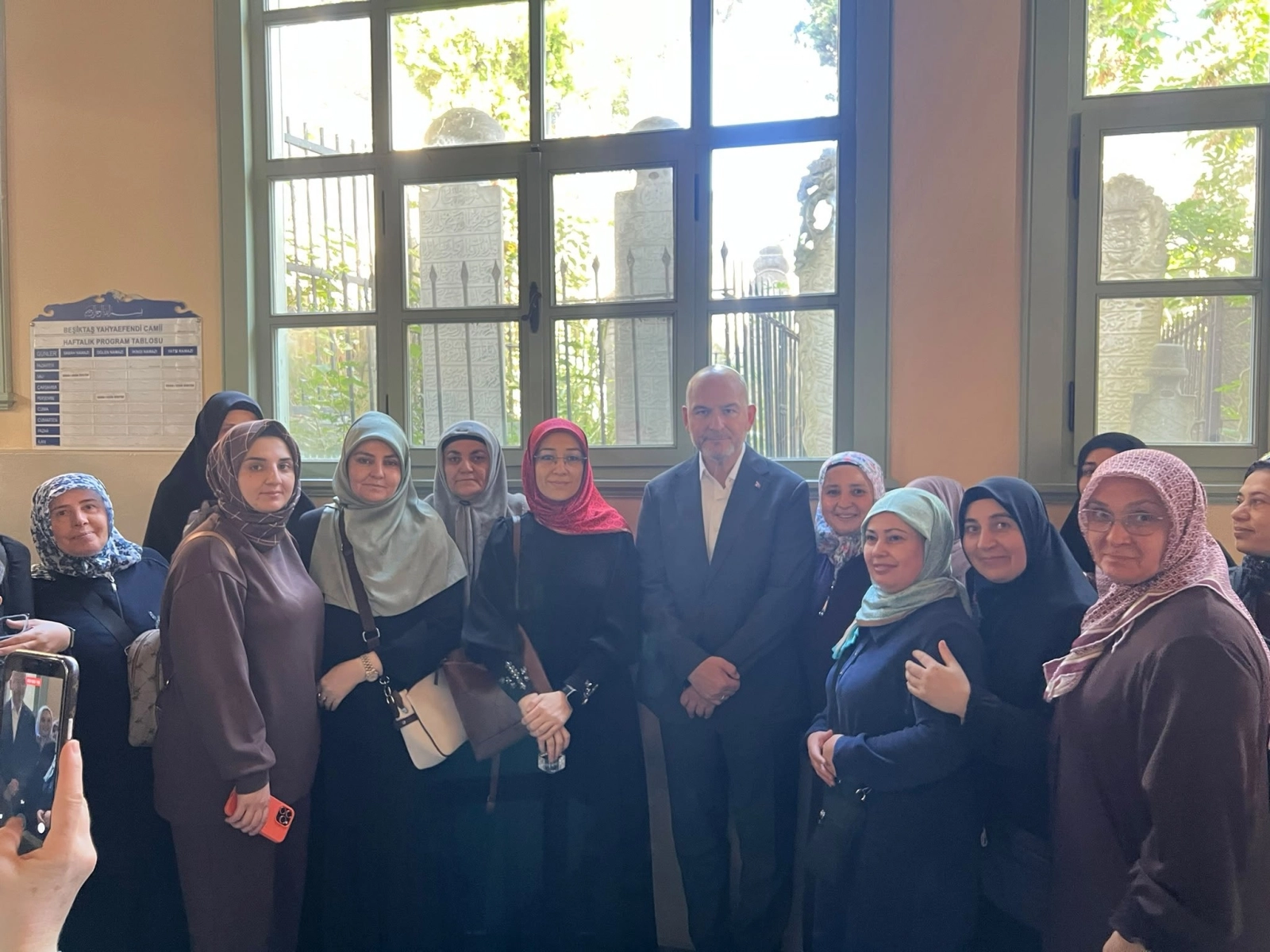 Süleyman Soylu, Beşiktaş Programına Yahya Efendi Camii’nde Cuma Namazıyla Başladı